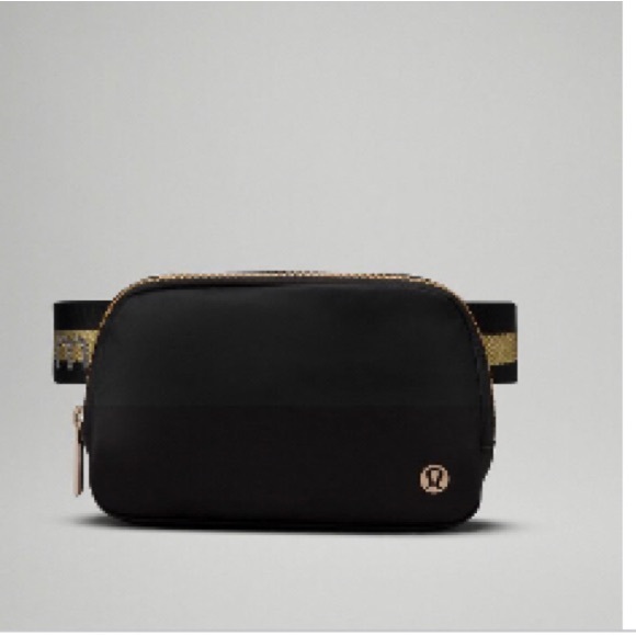 lululemon athletica Bags Nwt Lululemon Everywhere Belt Bag L
